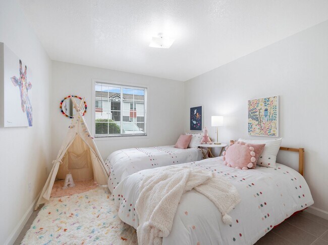 Sunnyside Park Apartments, Portland, OR 97222 - photo 6