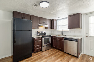 3038 W Deerfield St, Springfield, MO 65807