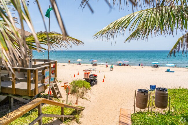 Gulf Stream Park offers a public beach entrance for residents to enjoy.