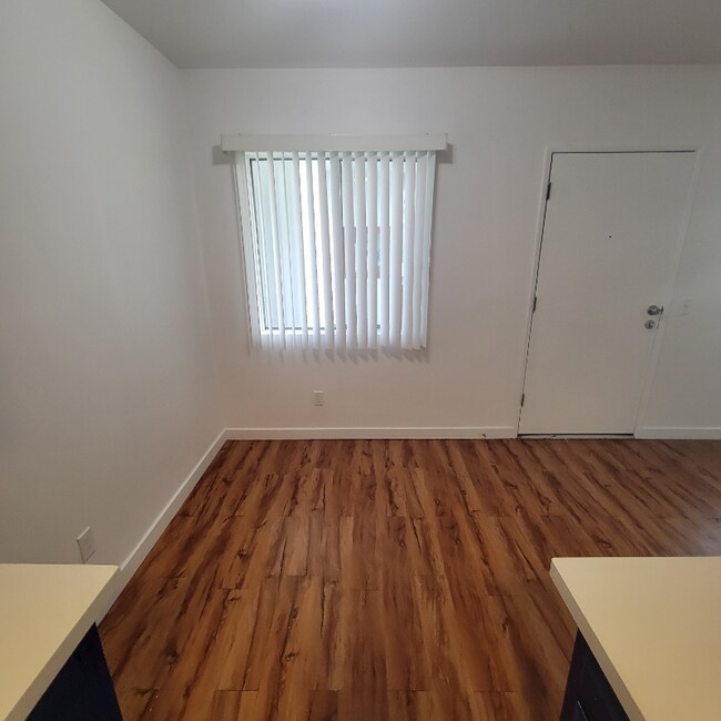 125 S Ave 53 unit 35, Los Angeles, CA 90042 - photo 6