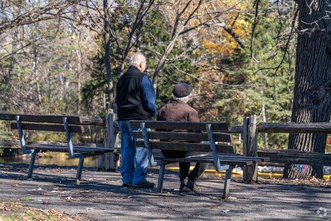 A quiet morning at Kletzsch Park near River Hills.