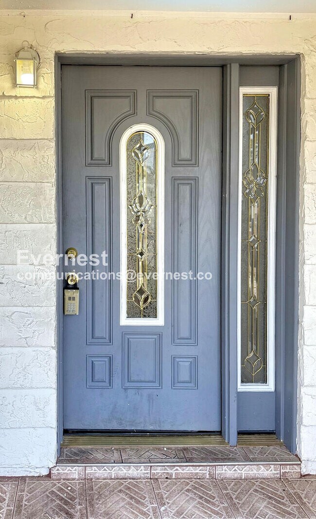 1535 Toledo St, Holiday, FL 34690