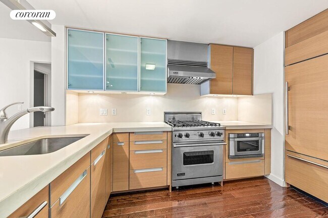 Hudson Hill Condominium, New York, NY 10019 - photo 3