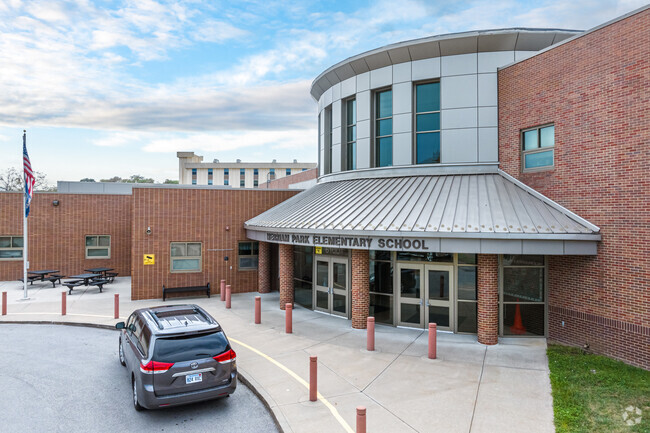 Merriam Park Elementary School is a public pre-k & elementary school.