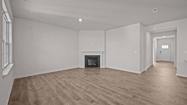 681 Starfall Rd, Graham, NC 27253 - photo 5