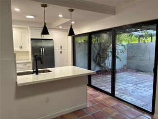 4708 SW 67th Ave Unit L2, Miami, FL 33155