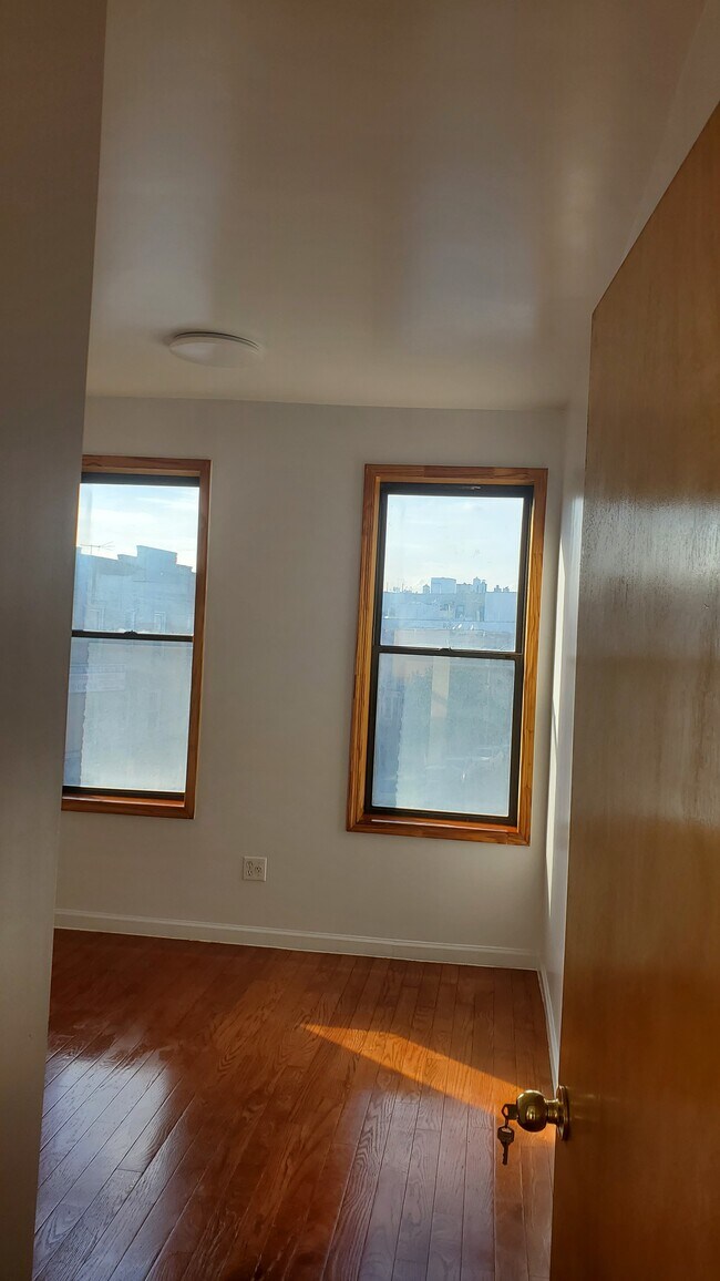 6717 5th Ave unit FL 3, Brooklyn, NY 11220 - photo 3