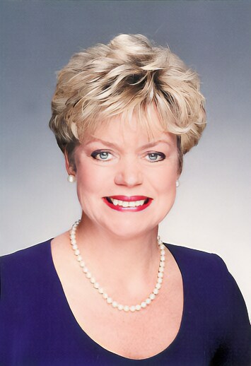 Kathi Wall
