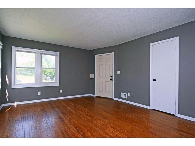 6115 Nicollet Ave unit 6113, Minneapolis, MN 55419 - photo 2