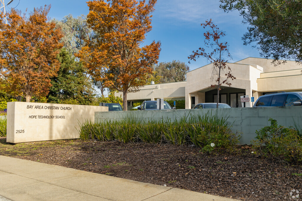 Hope Technology School serves students grades PK-8.