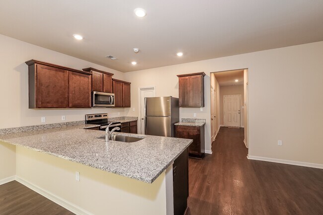 6483 Rainbow Row, Pell City, AL 35128 - photo 7