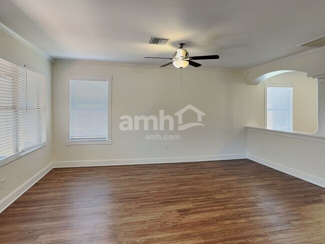 12646 Evington Point Dr, Riverview, FL 33579 - photo 6