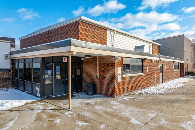 Barhitte Elementary School inspires, educates, and empowers all students.