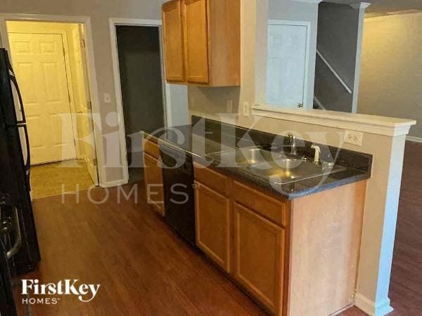 736 Shadow Lake Dr, Lithonia, GA 30058 - photo 5