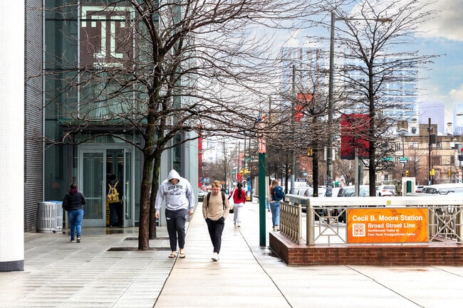 Students walk from the Ludlow neighborhood to Temple in about 10 minutes.