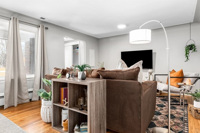 8254 Mary Ann Ave unit ID1032366P, Shelby Township, MI 48317 - photo 5