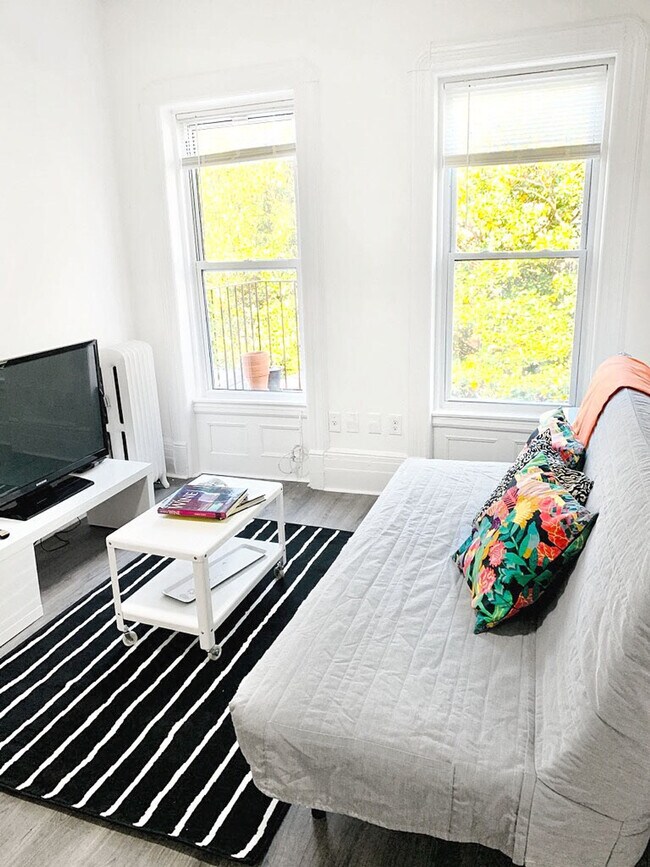 206 W 138th St unit ID1032041P, New York, NY 10030 - photo 2