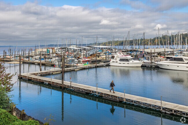 Take a boat ride around the harbor at the West Bay Marina in West Bay Drive.