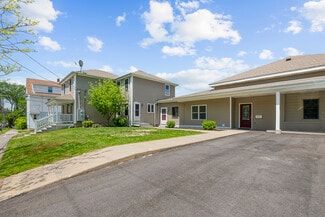 103 Bayview Ave, Bristol, RI 02809