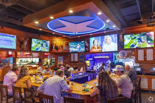 Walnut Hills is well served by the Texas Roadhouse Steakhouse.