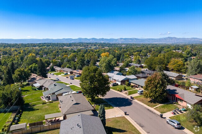 Southwest Denver is a neatly laid out neighborhood of ranch style homes and schools.
