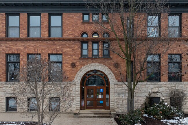 Your kids will enjoy learning in the inspiring atmosphere of Central Elementary School.