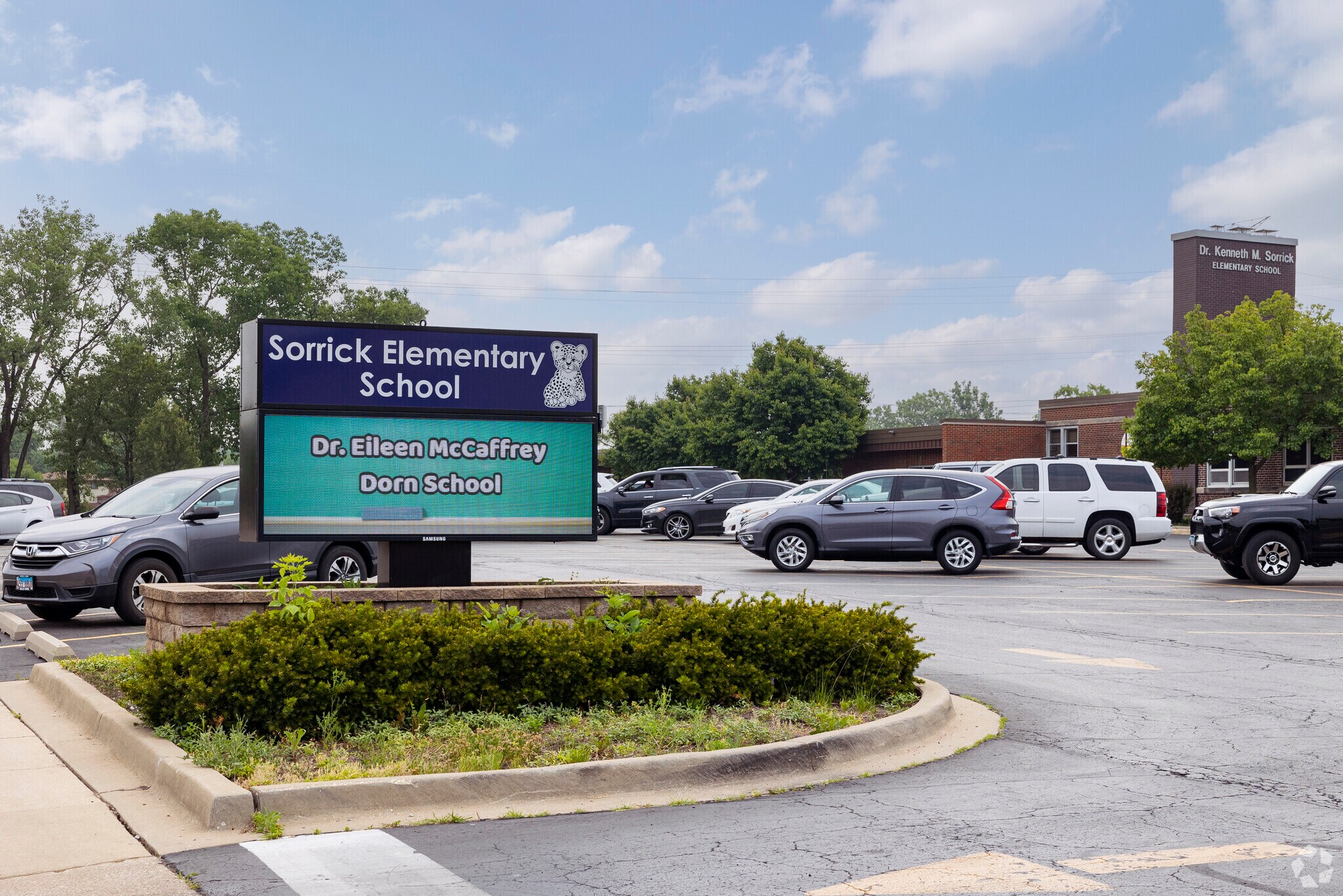 9729 S 81st Ave, Palos Hills, IL 60465 MLS MRD11976511