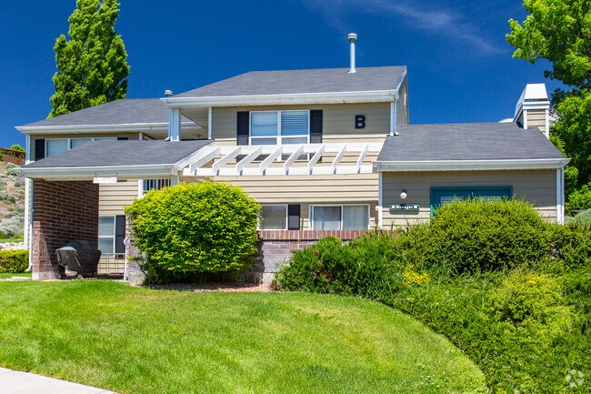 Parkway Apartments - Elko, Elko, NV 89801 - photo 3