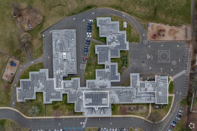 Adamsville School's teachers receive a B+ from Niche.