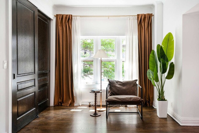 10 5th Ave unit ID1255905P, New York, NY 10011 - photo 7