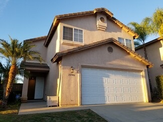 13746 Gateway View Dr, El Cajon, CA 92021