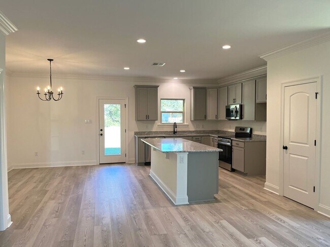 41420 Red Hawk St, Gonzales, LA 70737 - photo 3