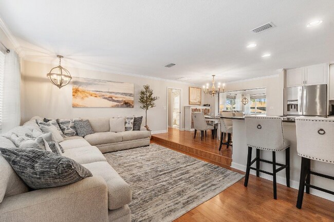 49 Christopher Ct, Palm Coast, FL 32137 - photo 4