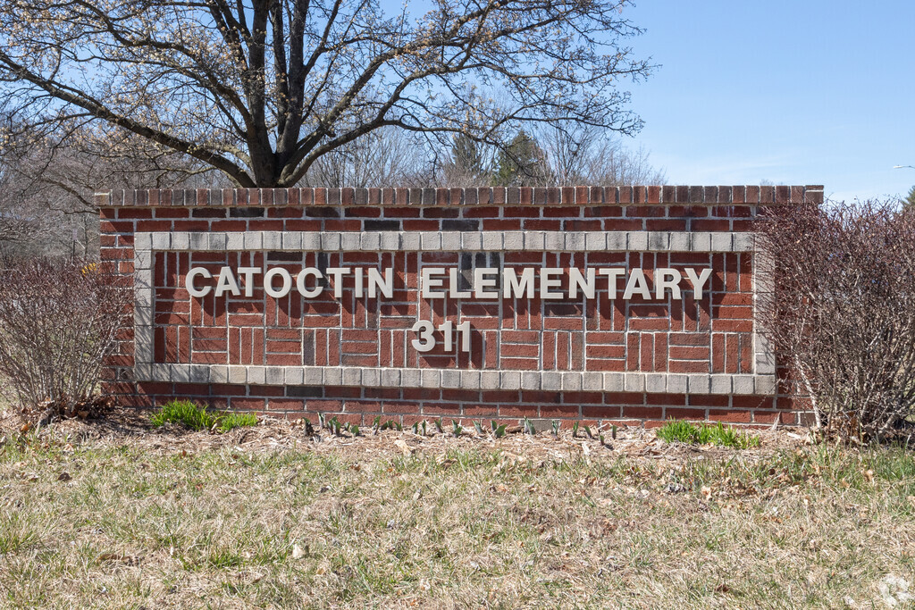 Catoctin Elementary School serves students in Prospect Hills, VA.