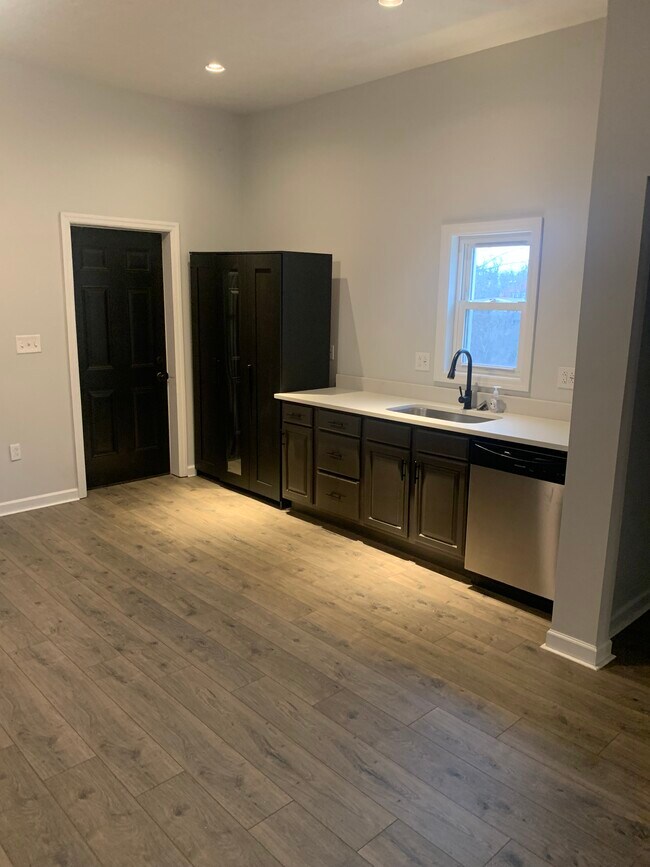 3022 Perrysville Ave unit 1, Pittsburgh, PA 15214 - photo 6