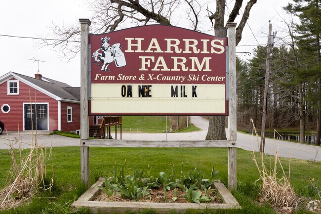 Harris Farm sells meat, dairy, vegetables and offers cross country skiing.