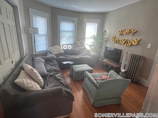 248 Powder House Blvd, Somerville, MA 02144