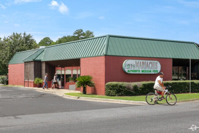 Mariachis in Second Mill offers daily lunch specials and takeout options all day long.