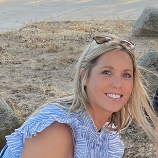 Julie Deraffaele