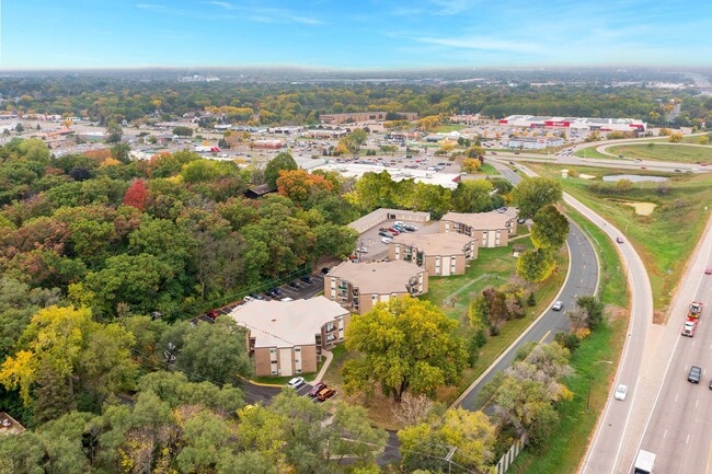 Northview Commons, Columbia Heights, MN 55421 - photo 6