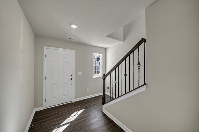 2048 Rexford Ct, Camden, SC 29020 - photo 5