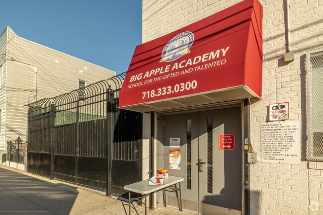 The school’s minority student enrollment is 2.5%.