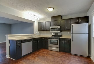 101 Davis Park Dr, Smyrna, TN 37167