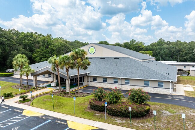 The Academy offers private education to the Gainesville area.