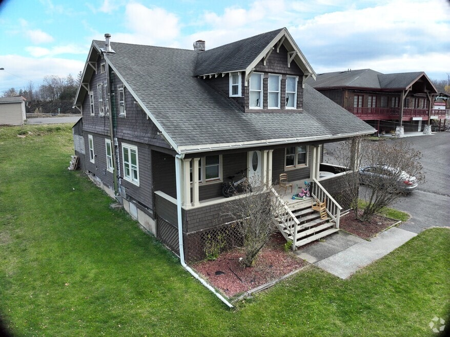 8 Forest Hills Ave, Catskill, NY 12414 - photo 2