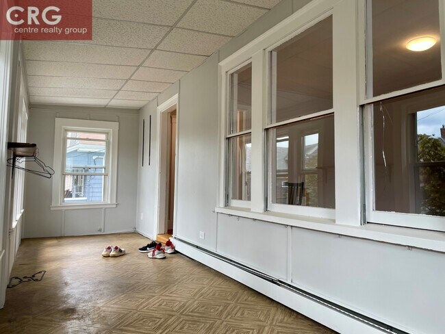 50 Hamilton St unit 2, Medford, MA 02155 - photo 5