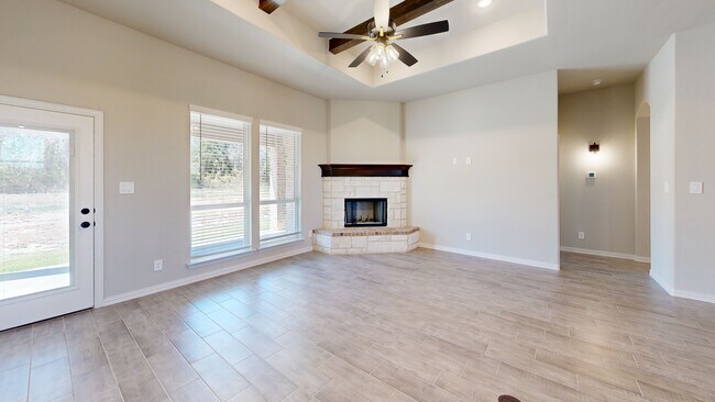 1053 Silver Sage Trail, Weatherford, TX 76085 - photo 2