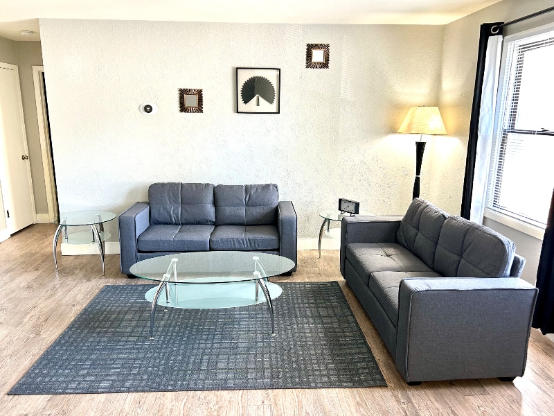 4028 N Illinois Ave unit 6, Peoria Heights, IL 61616 - photo 1