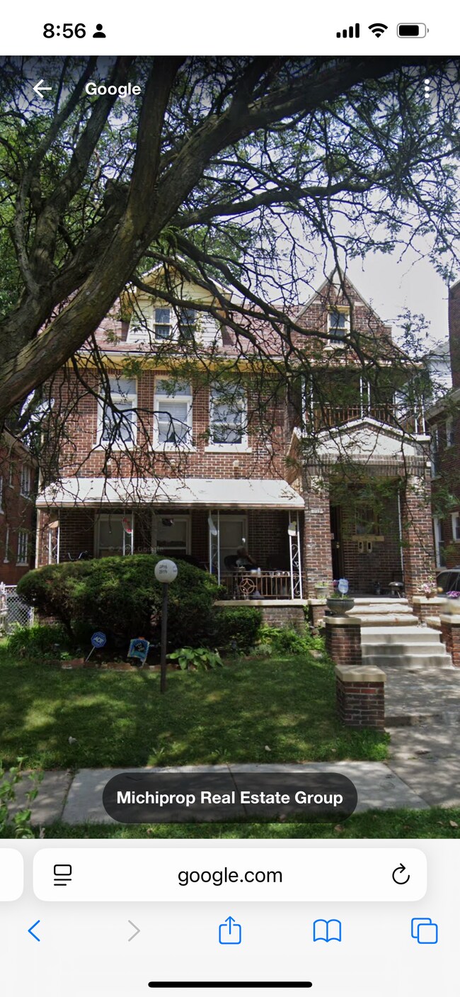 2916 Webb St, Detroit, MI 48206