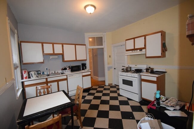36 Cherokee St unit 3, Roxbury Crossing, MA 02120 - photo 4